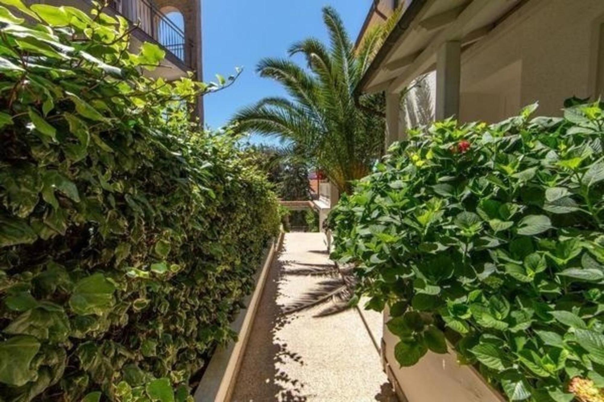 In Pjescana Mit Gemeinschaftlichem Pool Apartman